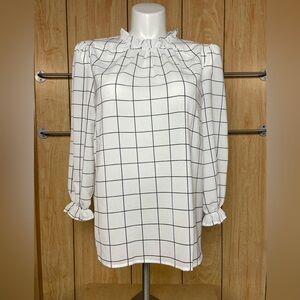 Avanova Chic Black and White 3/4 Sleeve Blouse with Bib Collar SZ - L